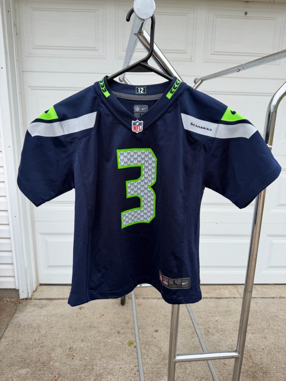 Seattle Seahawks Russell Wilson Jersey Nike Child Size Large #3 Great Condition